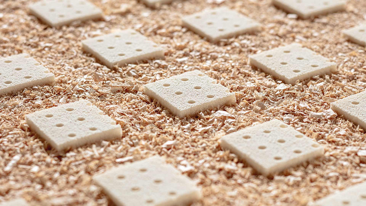 Zirbenfüllung einer Naturmatratze.