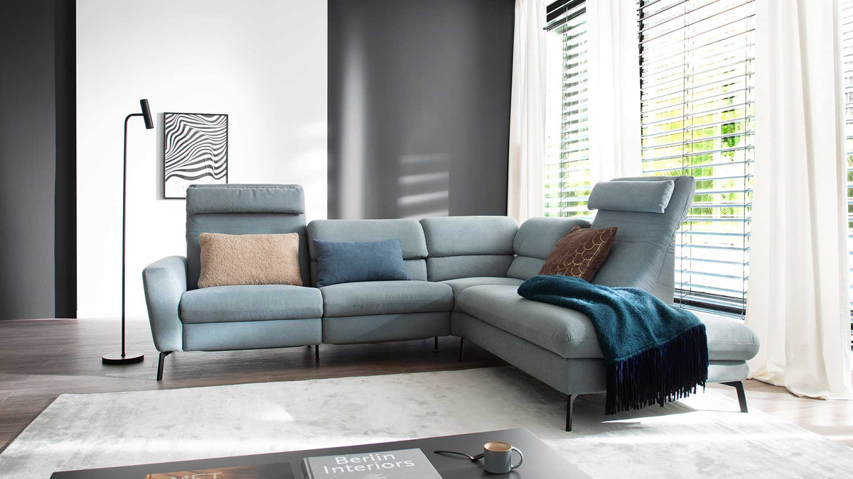 Sofa mit verstellbarer Rückenlehne