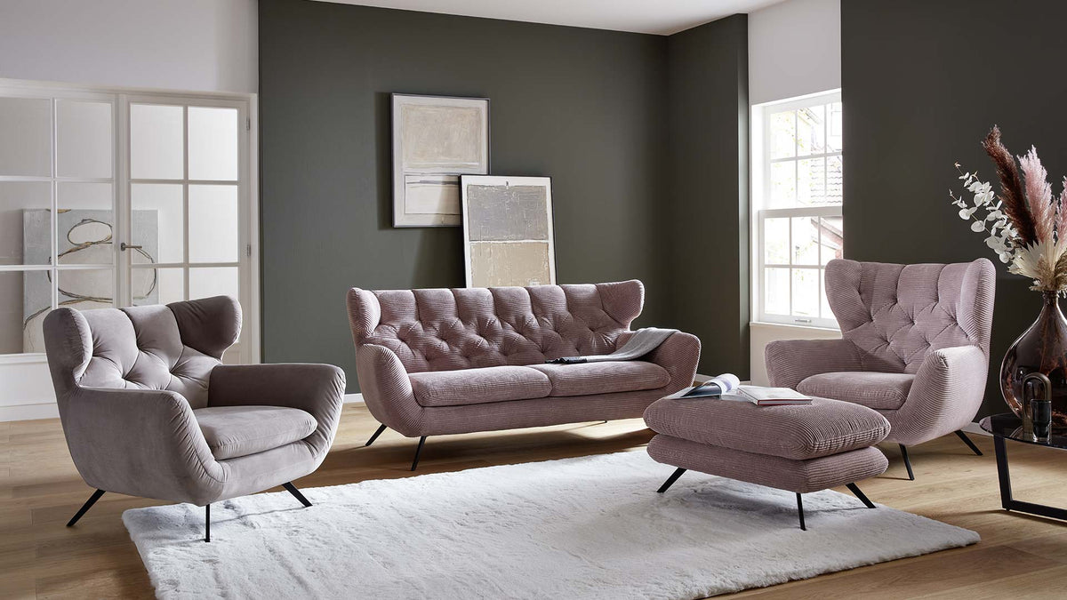 Retro Sofa im Chesterfield Look & Cord: Sofa Sixty