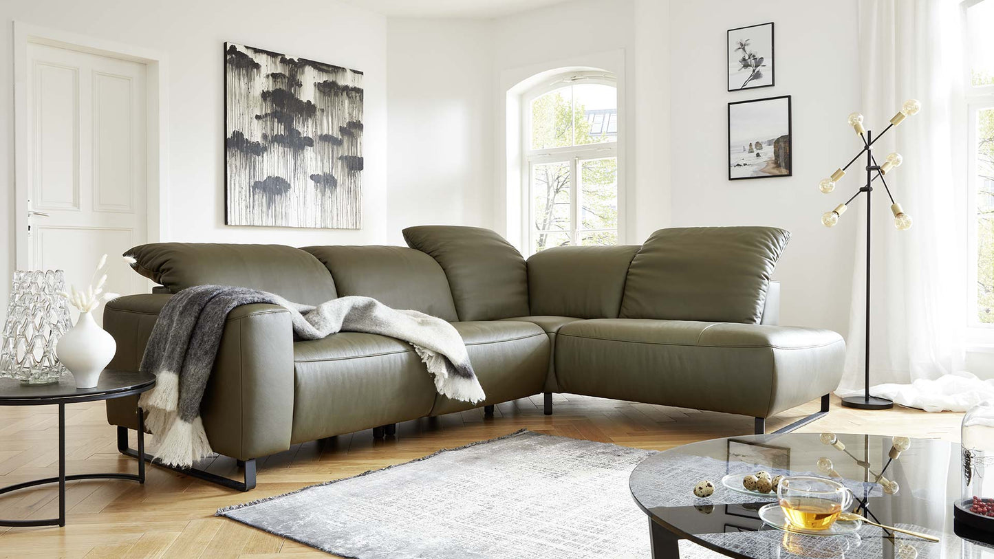 Couch mit Relaxfunktion elektrisch verstellbar in Leder Oliv