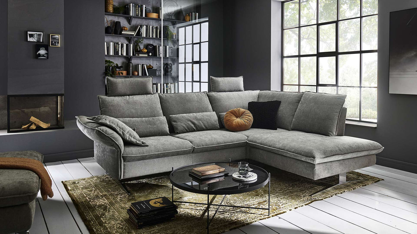 Big Sofa mit verstellbarer Rückenlehne und Kopfteilen, in dunkelgrauem Stoff