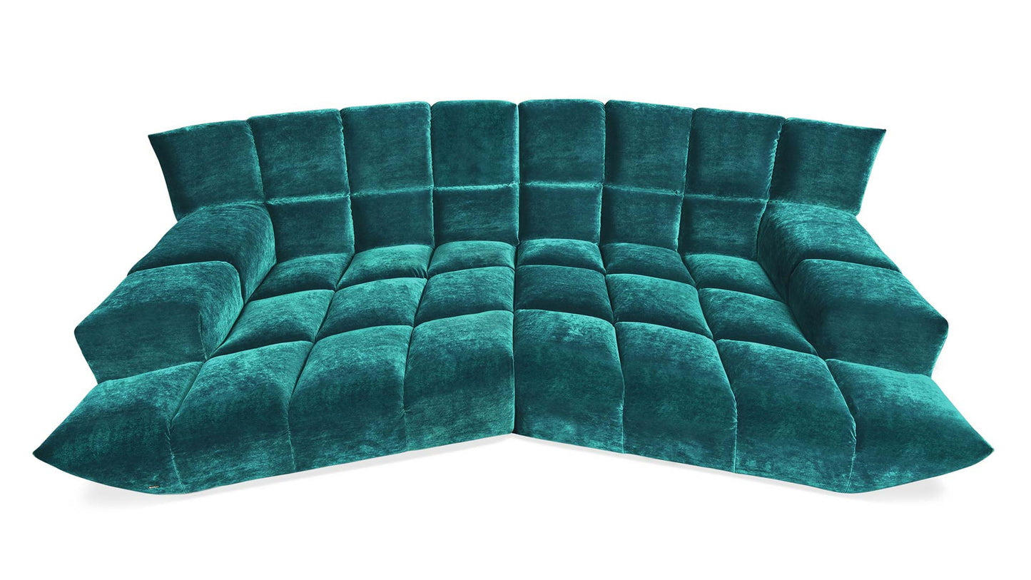 Bretz Cloud 7 Sofa mit Rautenmuster in einem petrolen Velours.